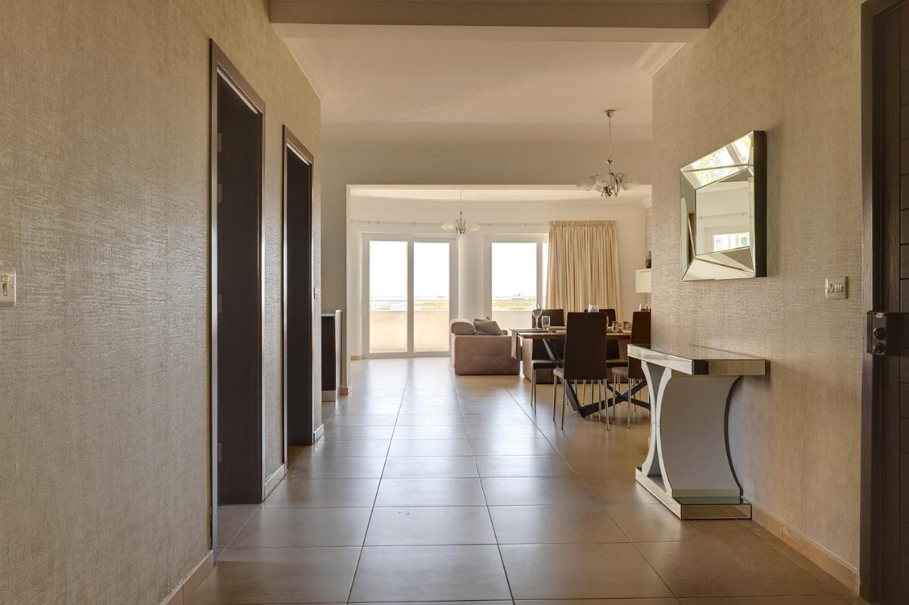 Seafront Lux Apart Inc Pool, Upmarket Area Sliema Buitenkant foto