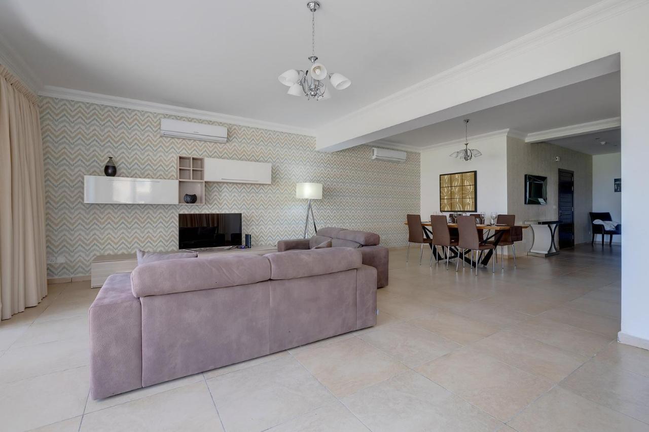 Seafront Lux Apart Inc Pool, Upmarket Area Sliema Buitenkant foto