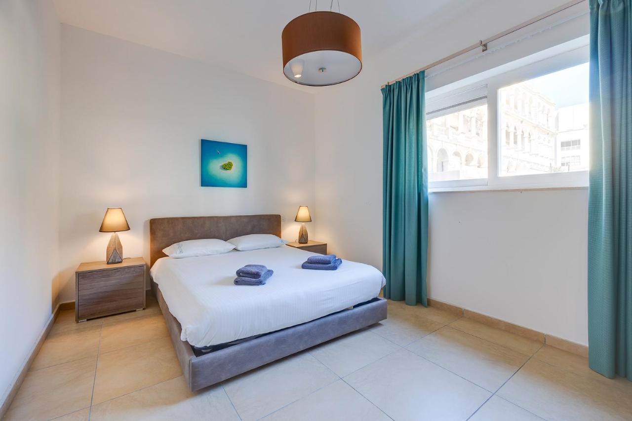Seafront Lux Apart Inc Pool, Upmarket Area Sliema Buitenkant foto